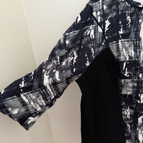 Lafayette 148 Plus Size 100% Silk Rayna Black White Abstract Plaid Blouse - Picture 4 of 9